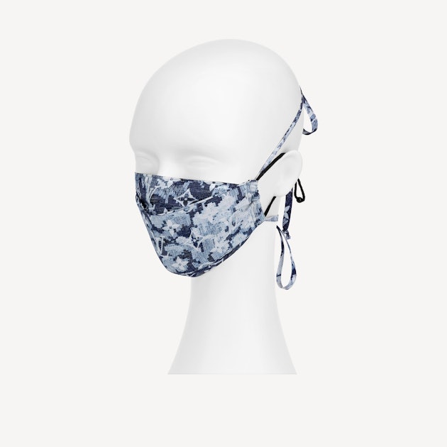 Louis Vuitton's $480 face mask-bandana combo is all flex, no safety