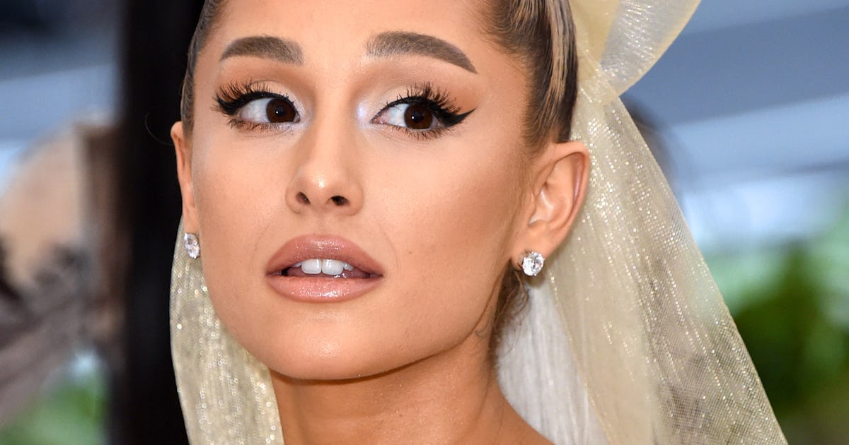 Ariana Grande Got Curtain Bangs Ariana Grande Got Curtain Bangs