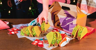 Taco Bell’s November and December 2020 deals include so many freebies
