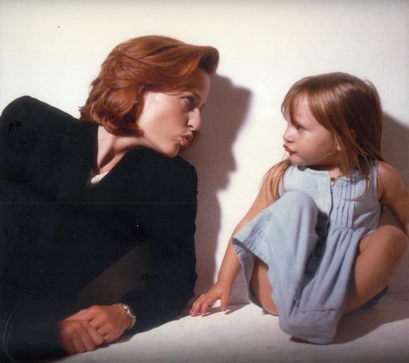 Gillian Anderson in 1996 with her daughter Piper.