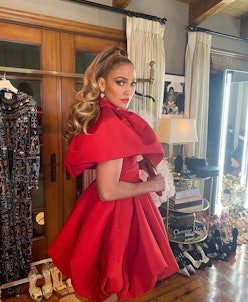 A red lip and glowy skin comprised Jennifer Lopez's 2020 People's Choice Awards beauty look