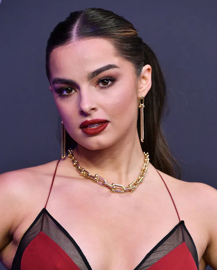 Addison Rae 2020 Prime Addison Rae's 2020 People's Choice Awards Dress Has Me Seeing Red