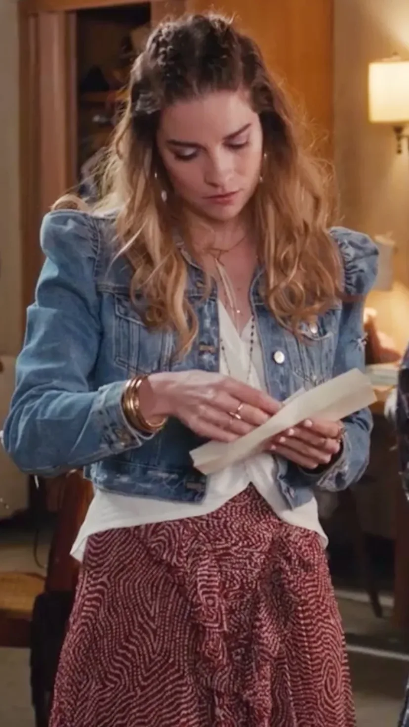 Alexis Rose 'Schitt's Creek' Looks To Try Alexis Rose 'Schitt's Creek' Looks To Try