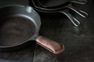Hardmill Leather Cast Iron Skillet Pan Handle Cover