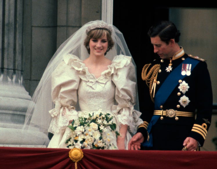 Princess Diana and Prince Charles’ wedding day body language is troublesome.