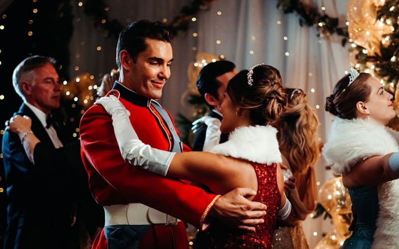  Kaitlyn Leeb and Nick Hounslow in 'Christmas With a Prince.'