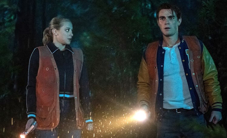A 'Riverdale' Season 5 photo teases a truck will be important in the new story.