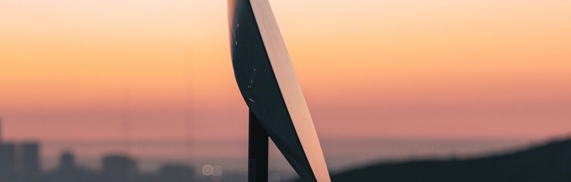 Spacex Starlink Incredible Beta Test Photos Show The Futuristic Router