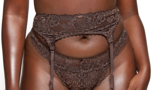 Nude Floral Lace & Mesh Thong Dark Cocoa Curvy 