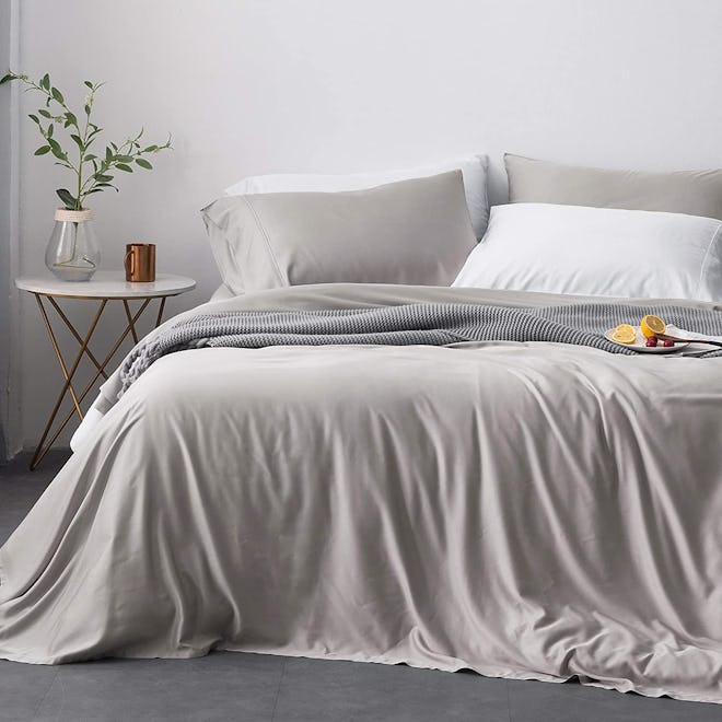 The 5 Best Sheets For Purple Mattresses
