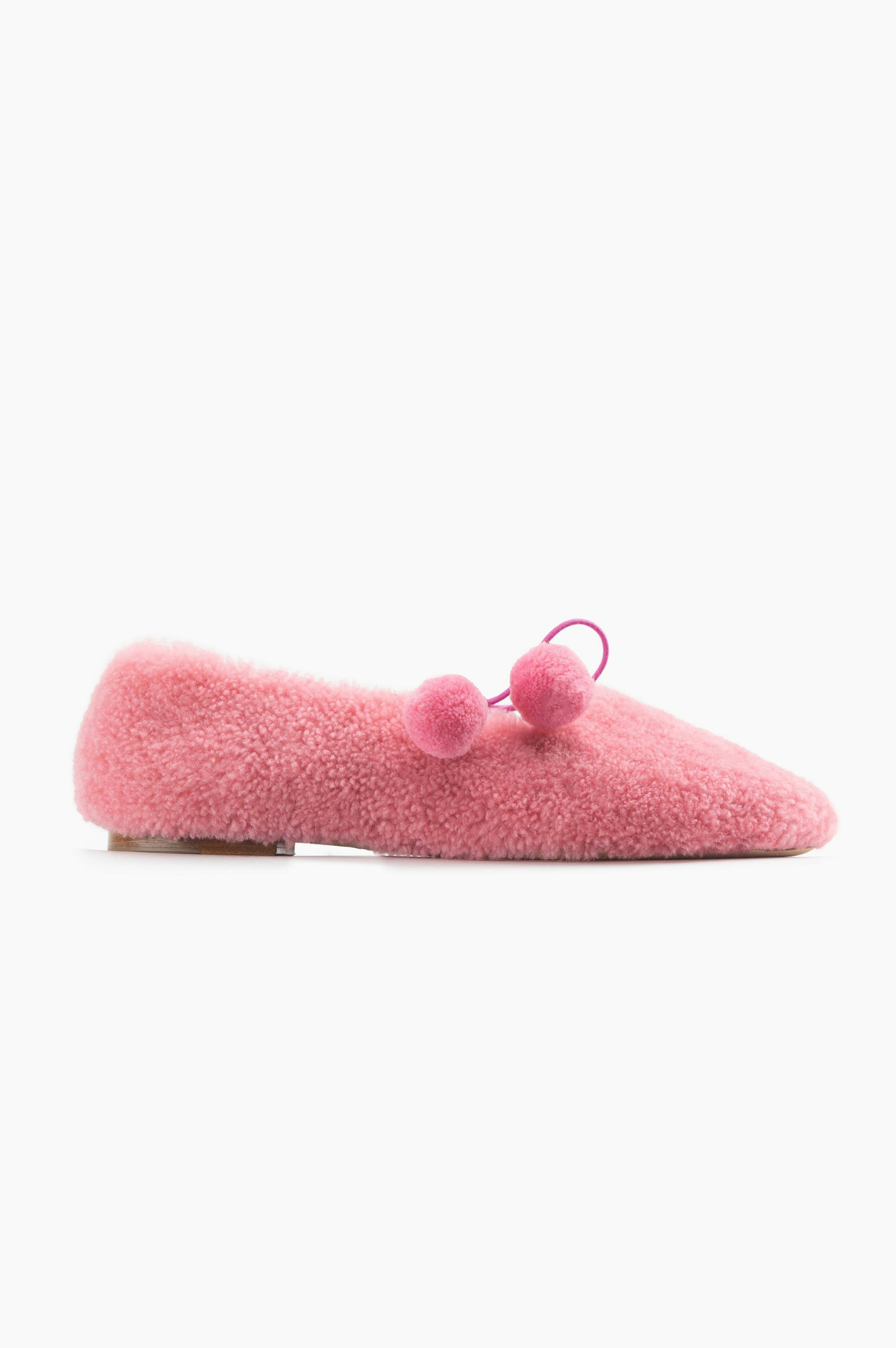 on trend slippers