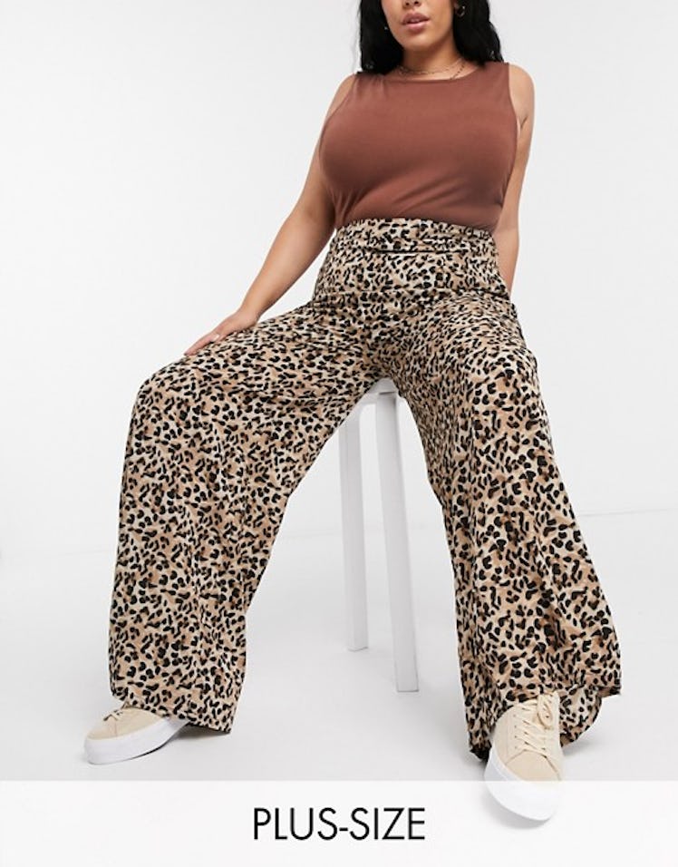 Glamorous Curve Relaxed Wide Leg Pants in Leopard Print