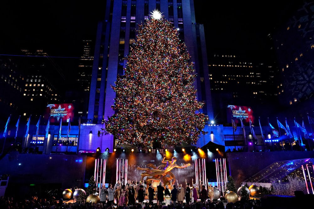 Rockefeller Center Tree Lighting Singers 2024 Brook Collete   2b22c95a C8ad 423d Aa16 35fc7d5fe14d Nup 189499 3398 