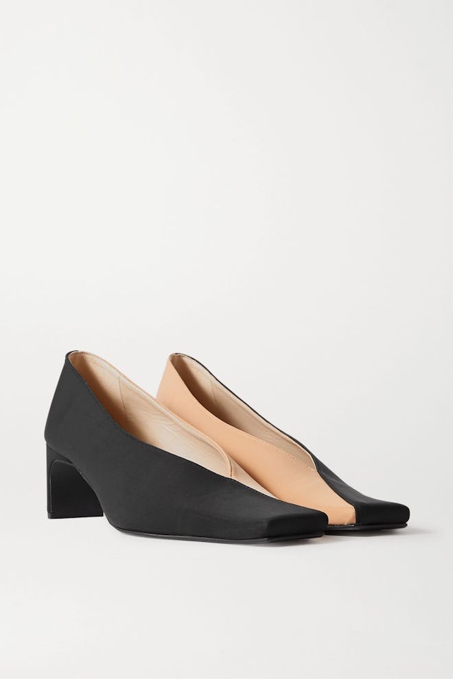 Two-tone faille pumps