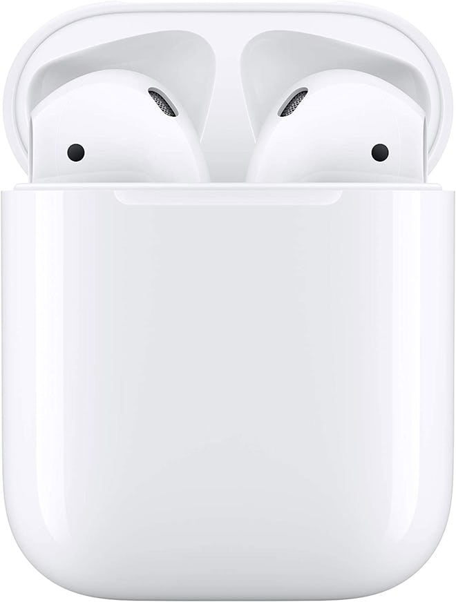 Apple AirPods With Charging Case 