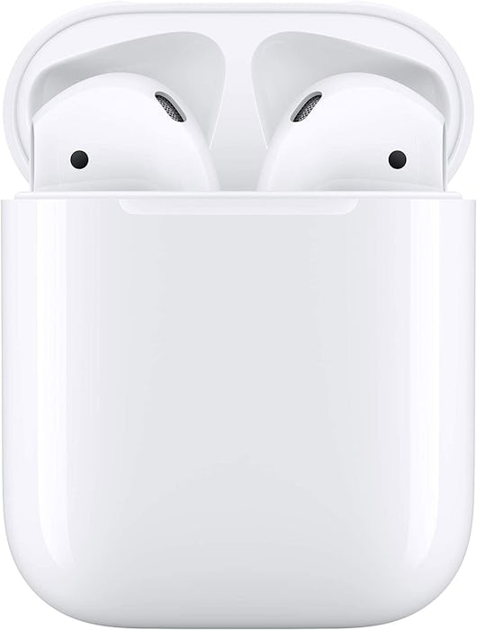 Apple AirPods With Charging Case 