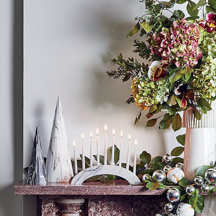 Black and white decor is one of 2020's biggest holiday trends