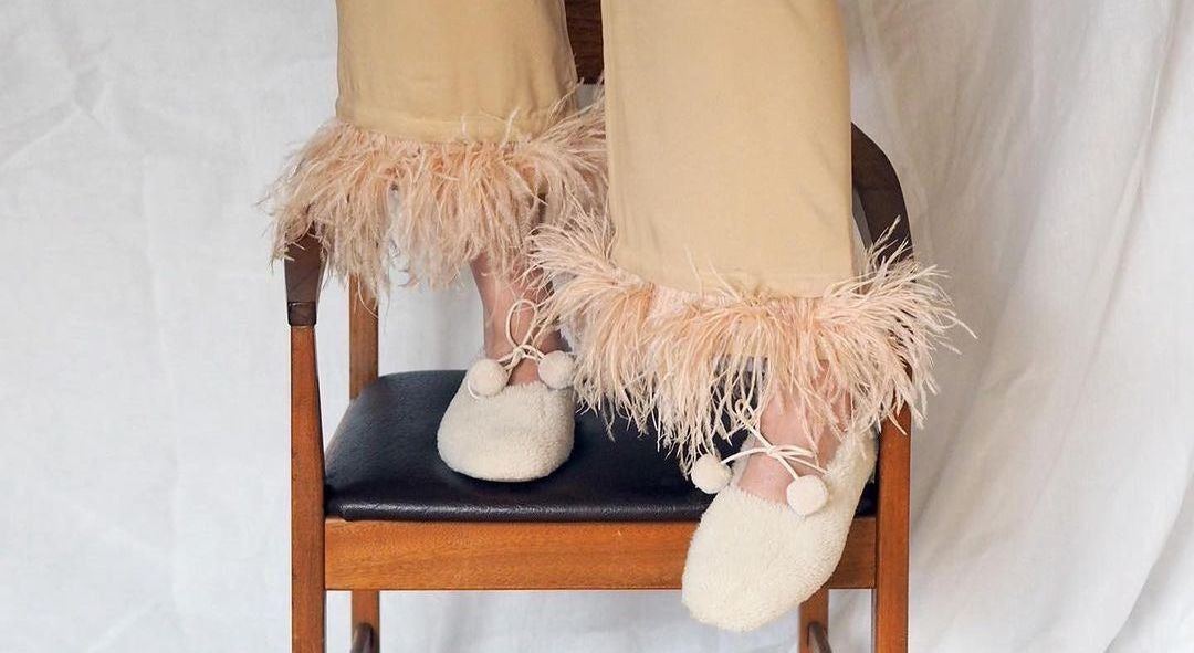 furry slippers trend