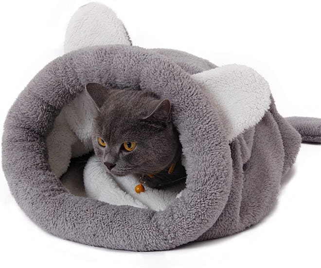 Pawz Road Self-Warming Cat Sleeping Bag