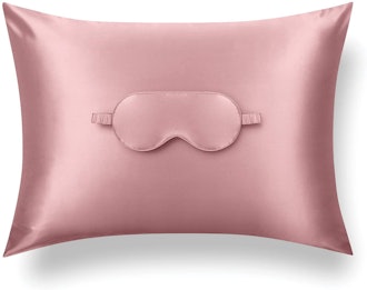 Tafts Mulberry Pillow Case and Eye Mask