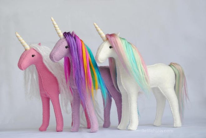 DelilahIris - Rainbow Stuffed Unicorn DIY Craft Kit