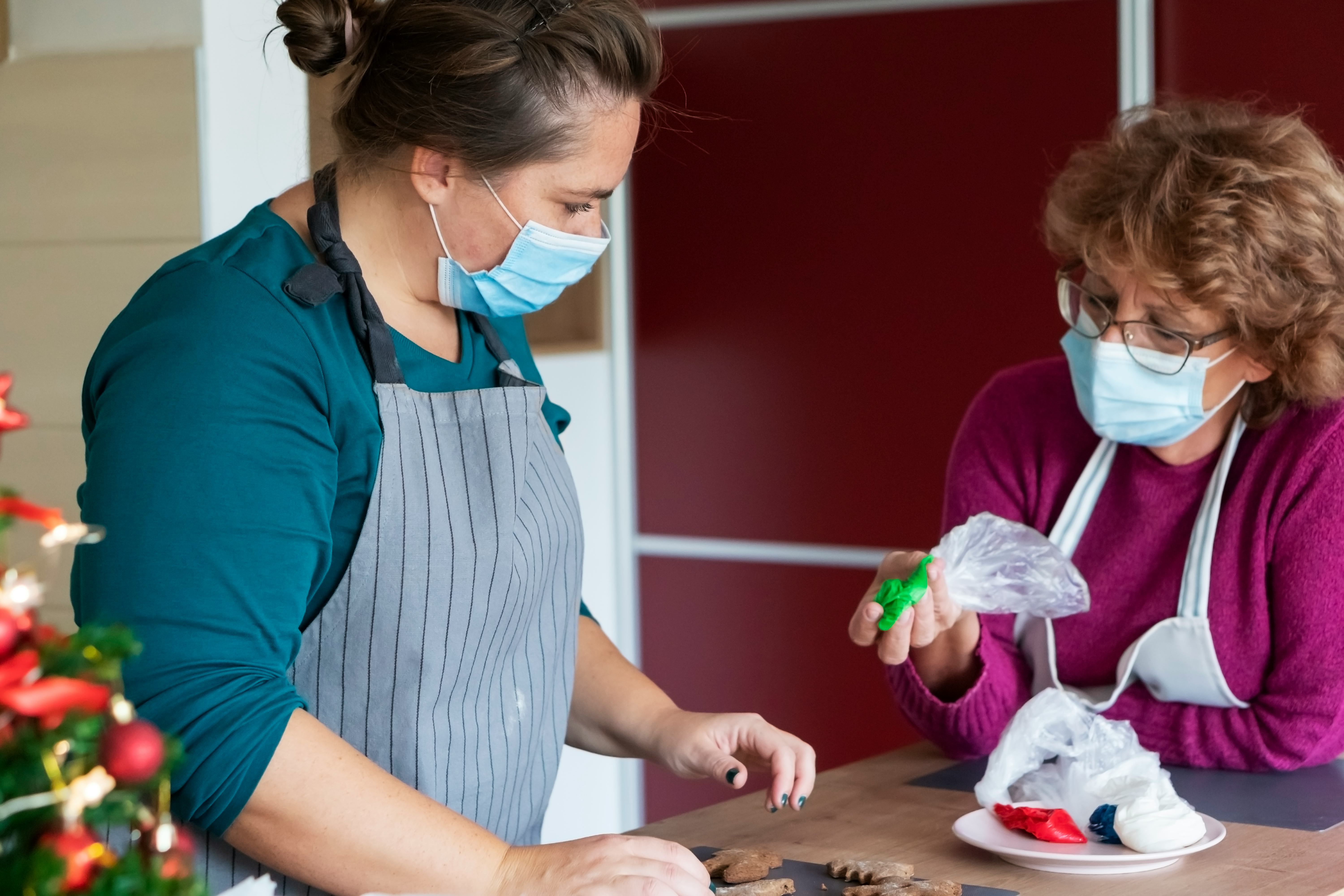 Is It Safe To Throw Or Attend A Party During The Coronavirus Pandemic