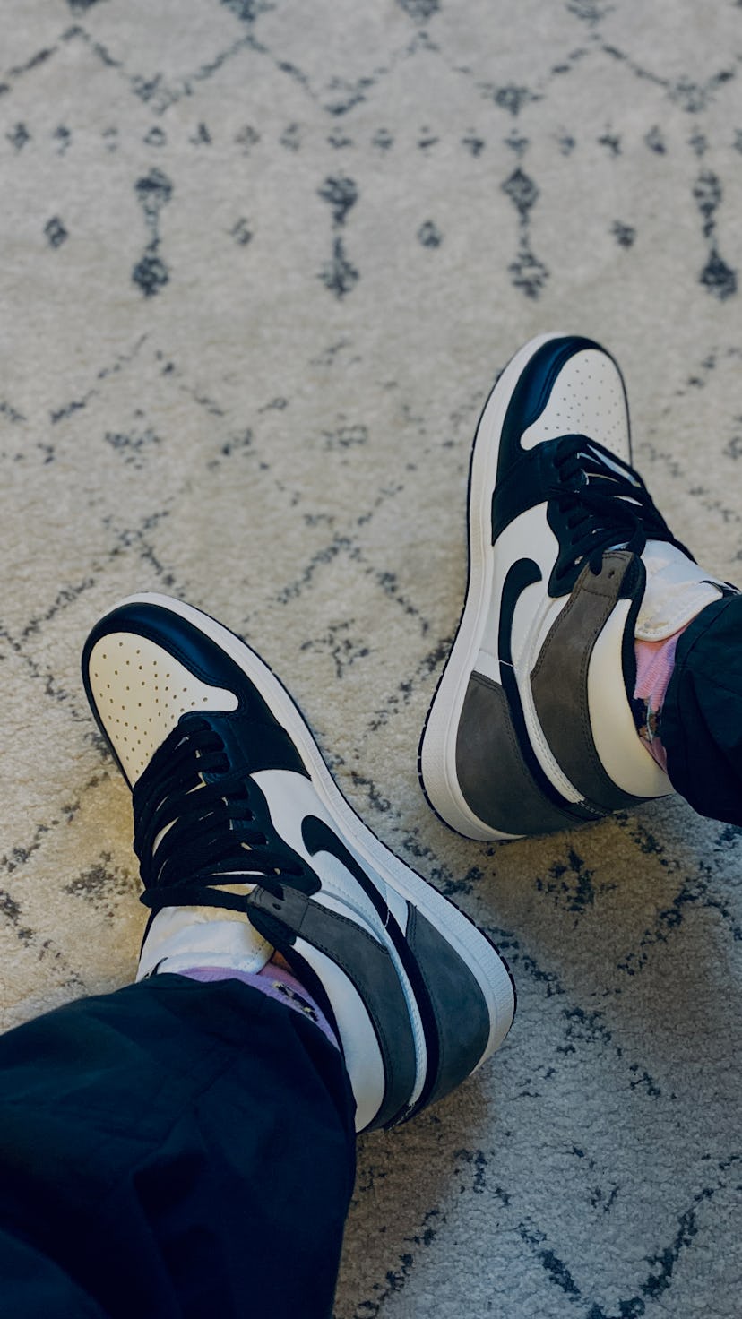 Pictures of Nike's Air Jordan 1: Dark Mocha