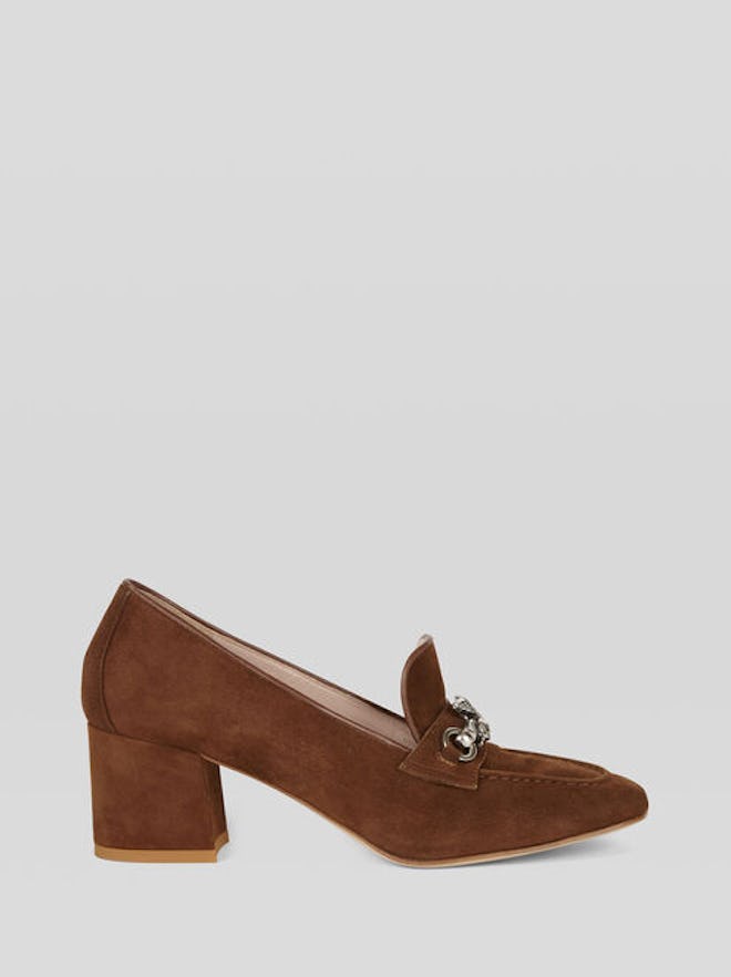 SUEDE COURT SHOE WITH PEGASO