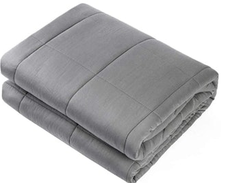 If you're looking for heavy warm blankets, consider this weighted blanket for your bed.