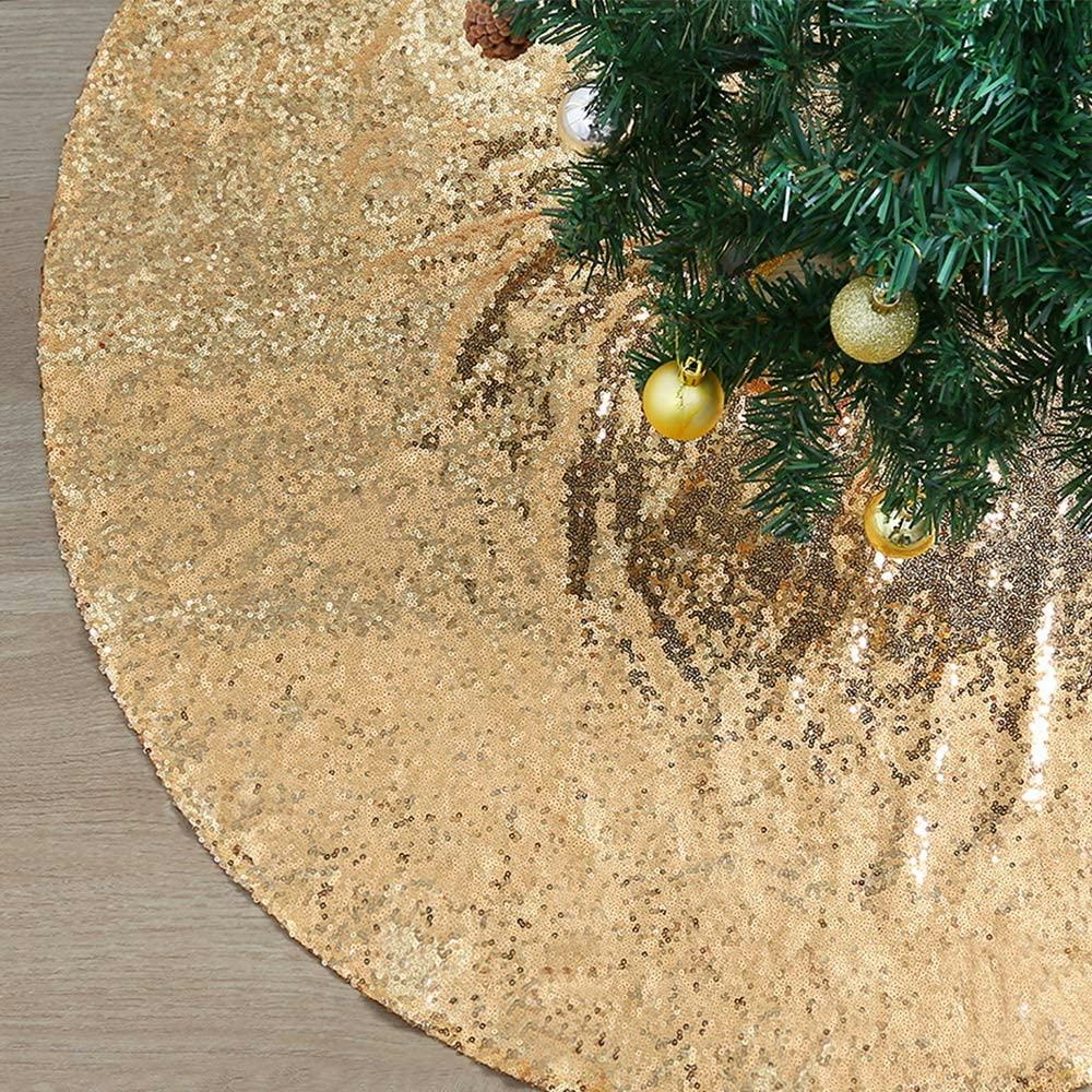 The 16 Best Tree Skirts