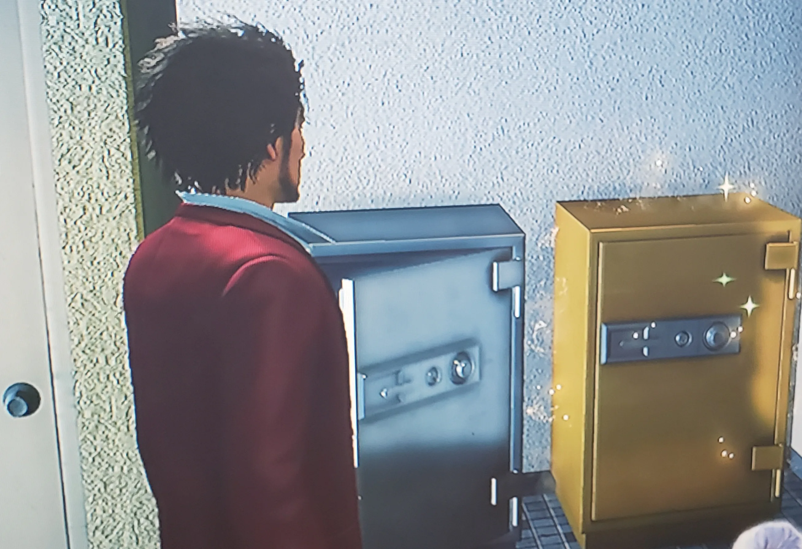 Yakuza Like a Dragon' gold safes: 3 ways to get keys to open them