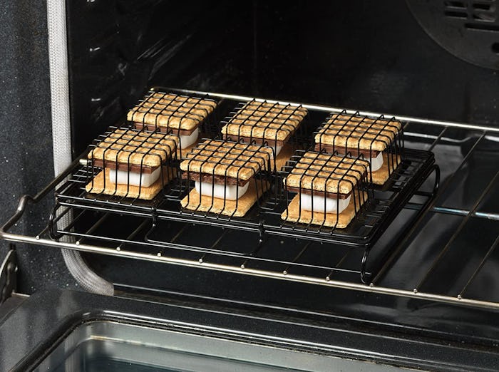 S'more to Love S'more Maker