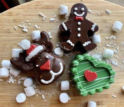 Hot Chocolate Bombs Are A Thing Everyone S Stocking Needs One Hot chocolate bombs are chocolate spheres in numerous flavors full of cocoa mix, marshmallows, sprinkles & more! hot chocolate bombs are a thing