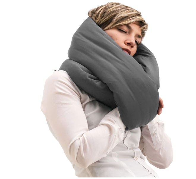 Huzi Infinity Pillow