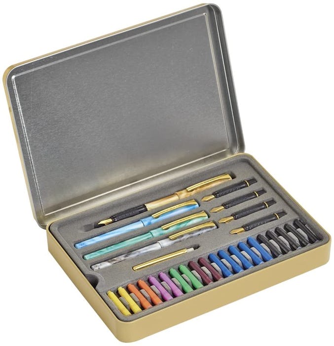 STAEDTLER Calligraphy Pen Set (33-Pieces)