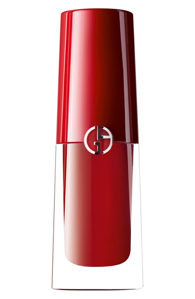 Lip Magnet Liquid Lipstick in 401 Scarlatto