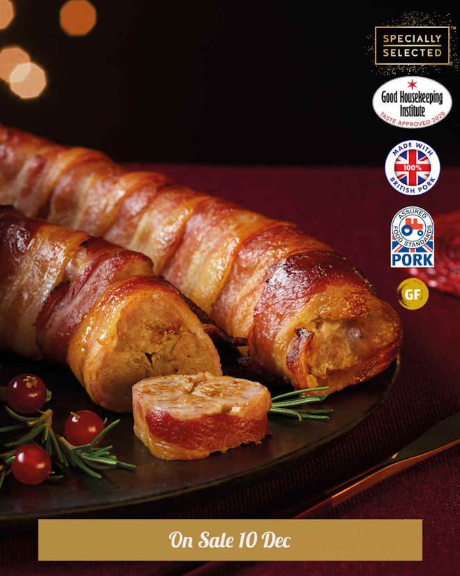 3 Giant Pigs in Blankets 