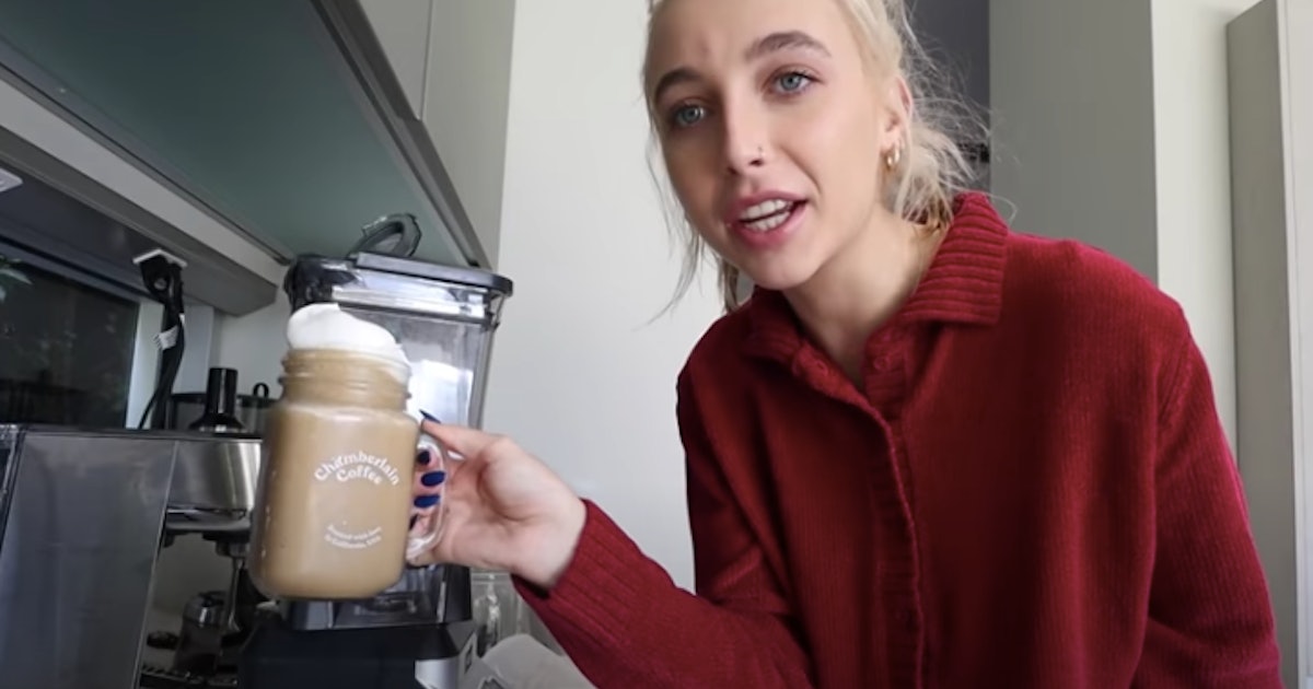 Emma Chamberlain’s Holiday 2020 Coffee Products Are Cool Beans &...