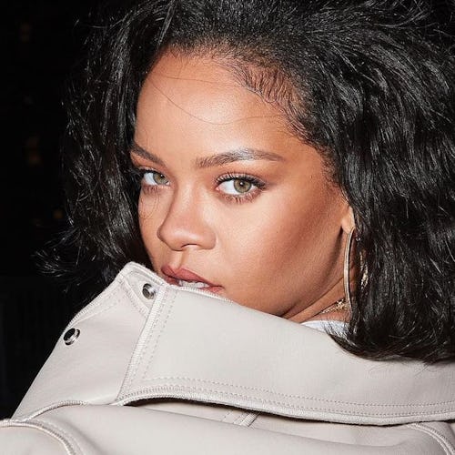 Fenty Beauty's Pro Filt’r Soft Matte Powder Foundation on Rihanna.