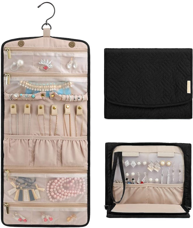 BAGSMART Travel Jewelry Organizer