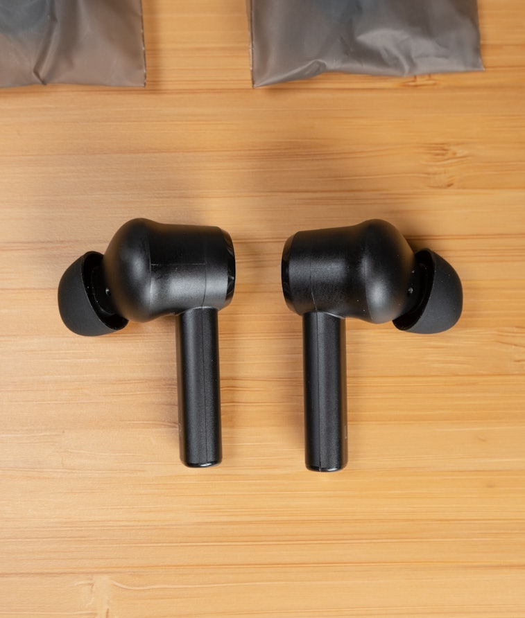 The Razer Hammerhead Pro earbuds