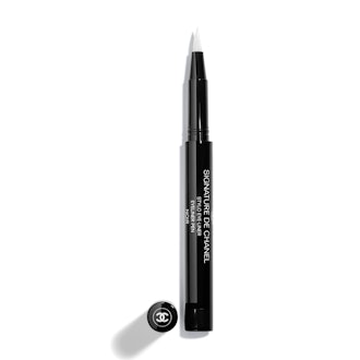 Signature de Chanel Eyeliner Pen in Noir