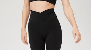 Found an awesome dupe for the Offline Crossover leggings by Aerie on A