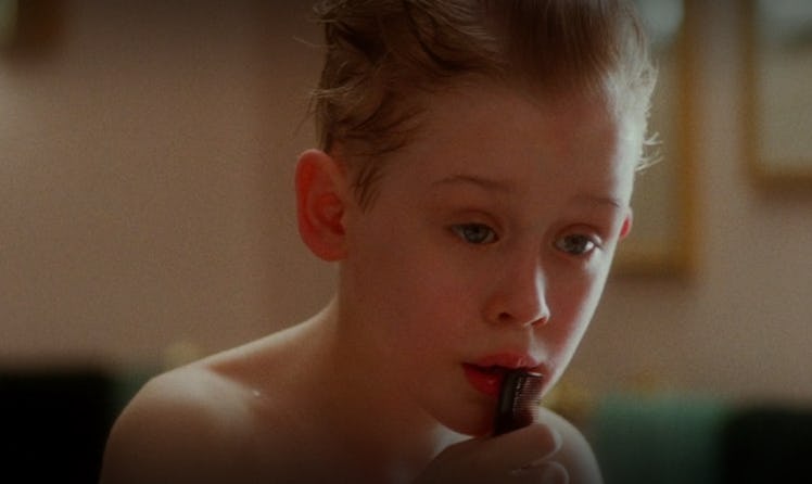 These 'Home Alone' Zoom backgrounds are packed with iconic moments.