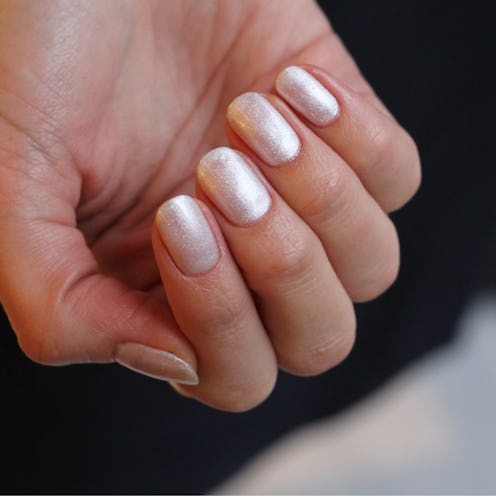 Velvet nails