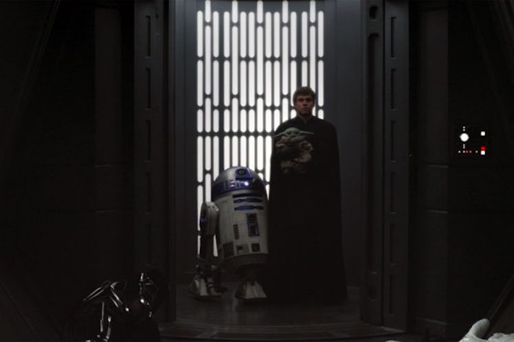 Luke Skywalker in The Mandalorian season 2 finale