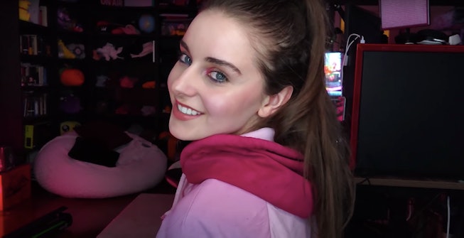 Twitch star Loserfruit poses in video