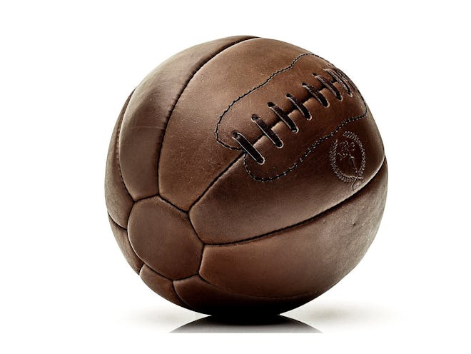 Retro Leather Medicine Ball