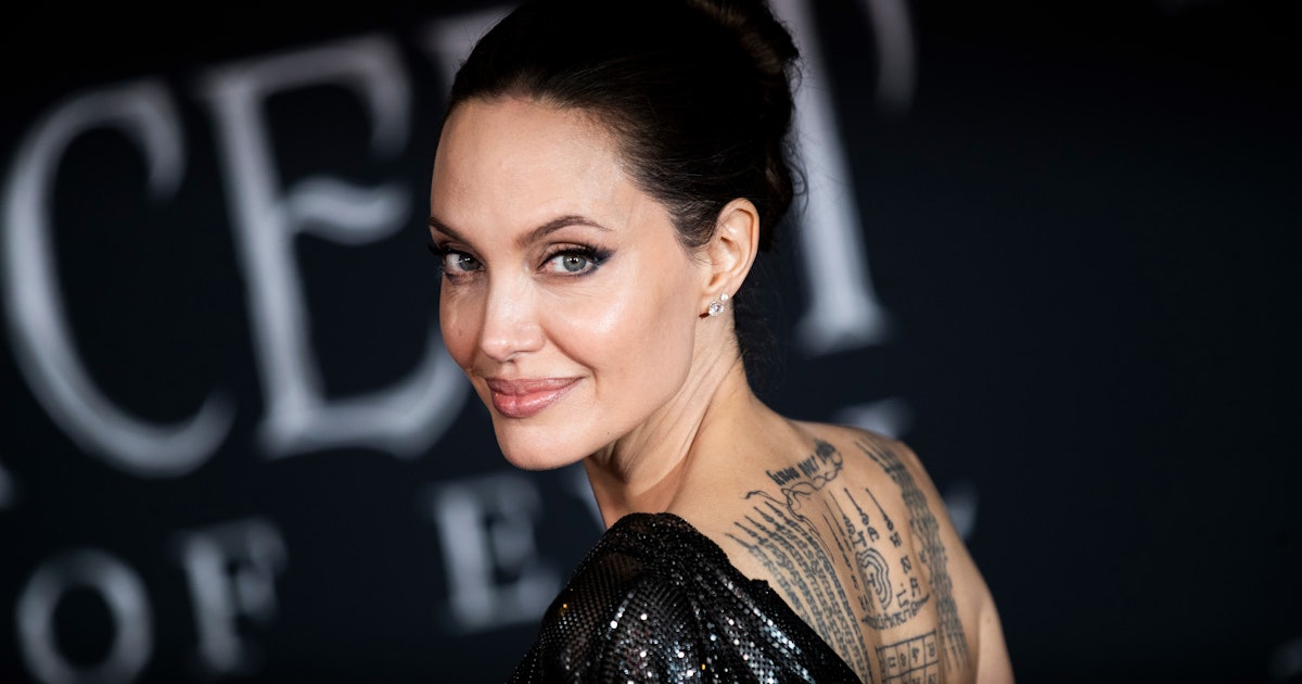 Årligt Symphony vision Angelina Jolie's Signature Beauty Look Is So Easy To Replicate