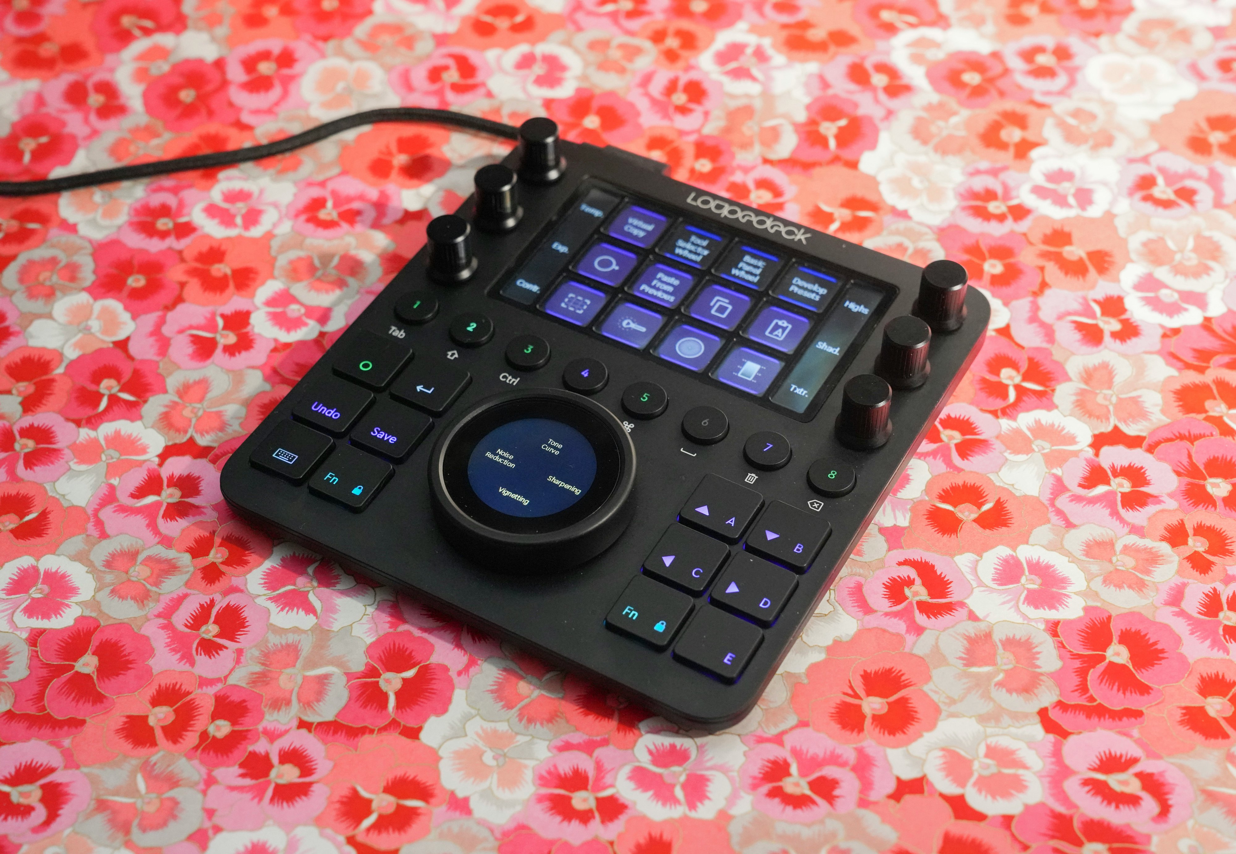 I used the Loupedeck CT to finally speed-edit my never-ending 
